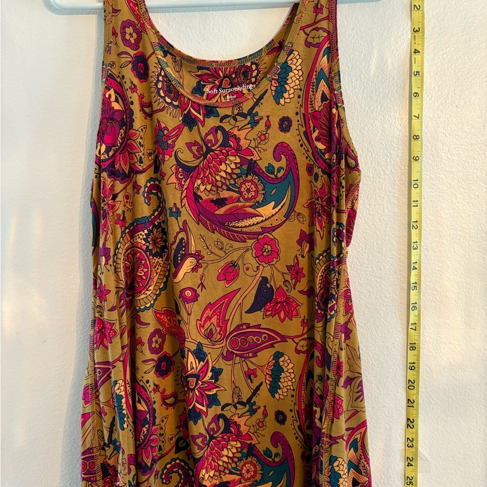 Soft Surroundings Gold Sleeveless Tank Top with Paisley Print